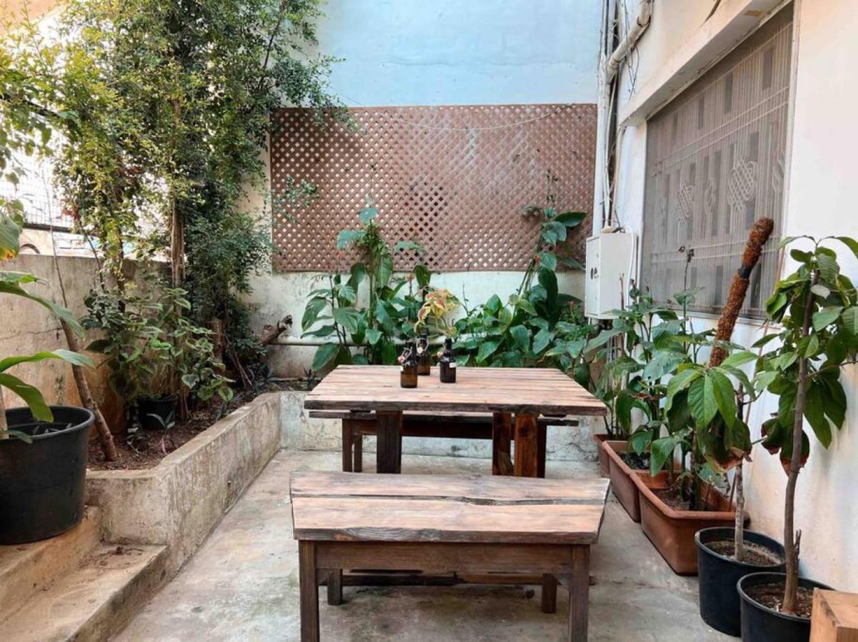 Stylish 1br In Badawi Front Yard And Rooftop Apartment Beirut